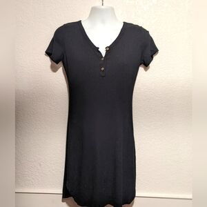 Black Ribbed Short Sleeve Dress with side slits, Designed in Vancouver NWOT